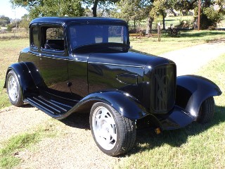 right front 1932 Ford