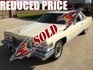 Left front 1976 Cadillac Coupe DeVille