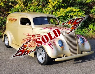 Right front 1937 Ford