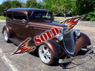 Right front 1933 Ford Victoria Street Rod